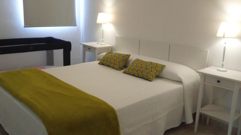Grupoandria Villa Dora Cala'N Blanes  Zimmer foto